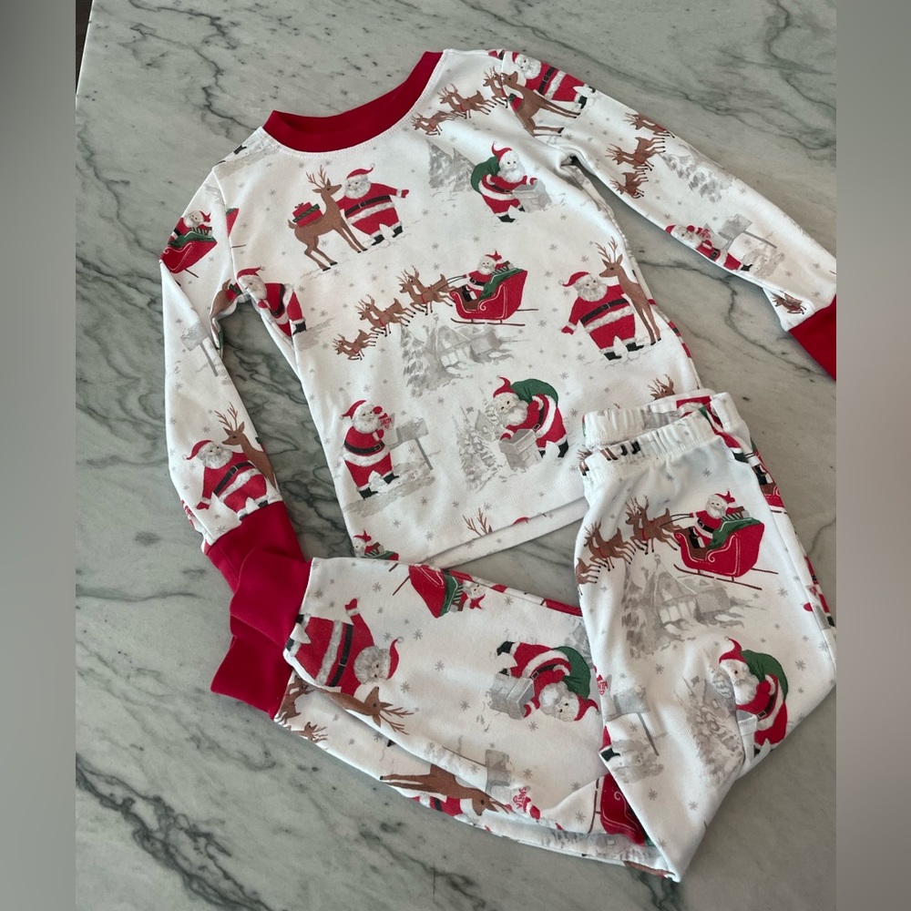 Pottery barn kids Christmas pajamas size 4